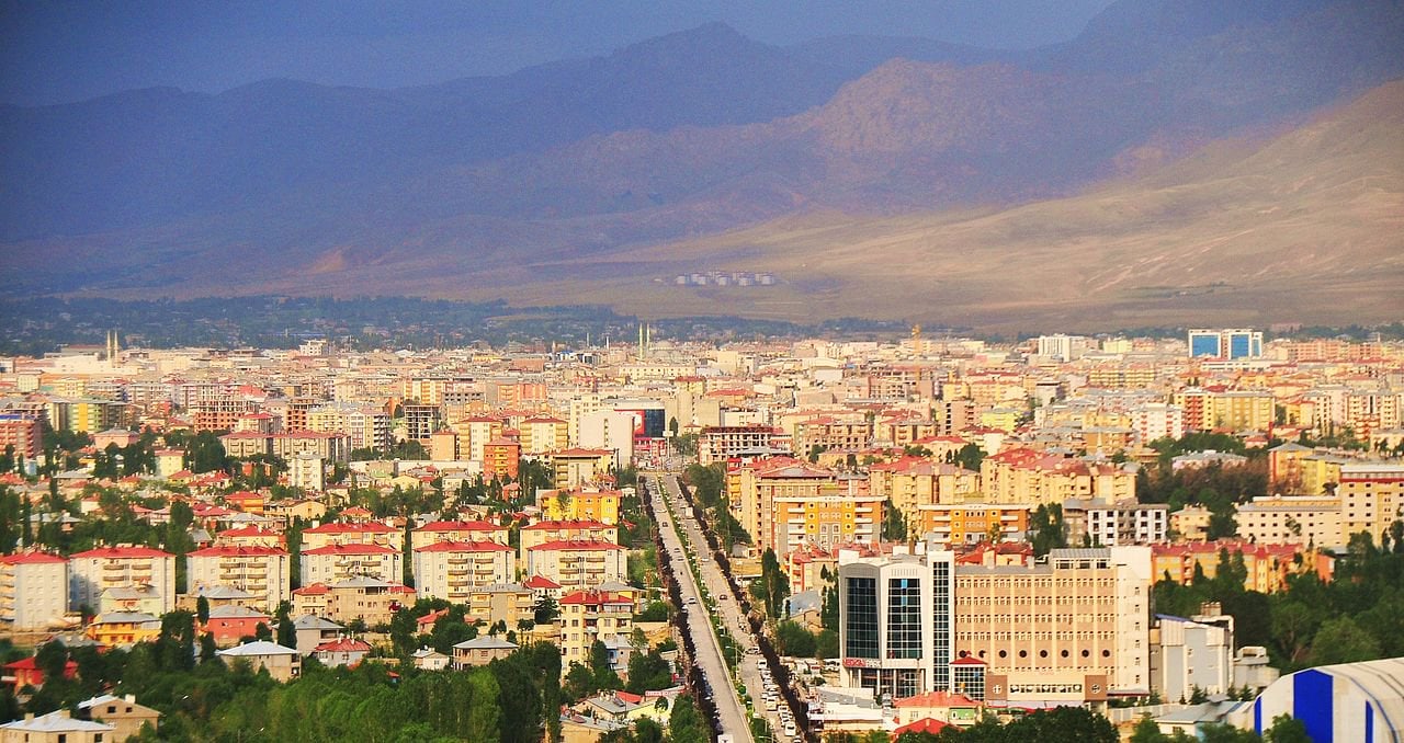 تور وان